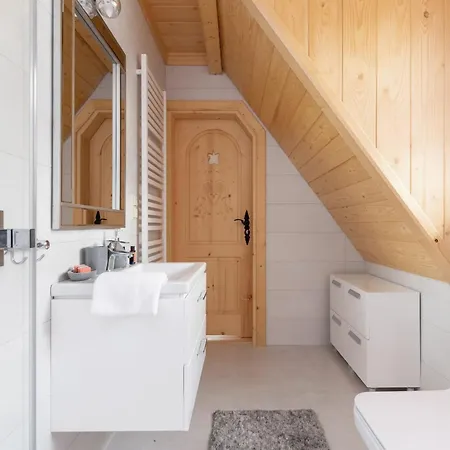 Dwupoziomowy Aparment Z Sauna By Renters