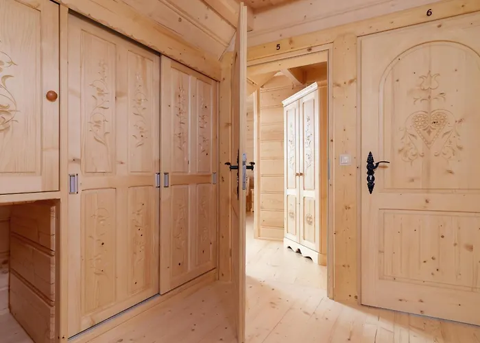 Dwupoziomowy Aparment Z Sauna By Renters זקופאנה