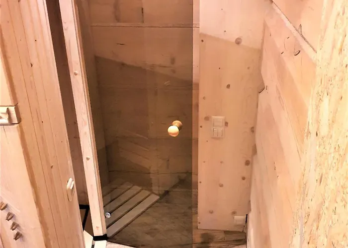 Dwupoziomowy Aparment Z Sauna By Renters זקופאנה